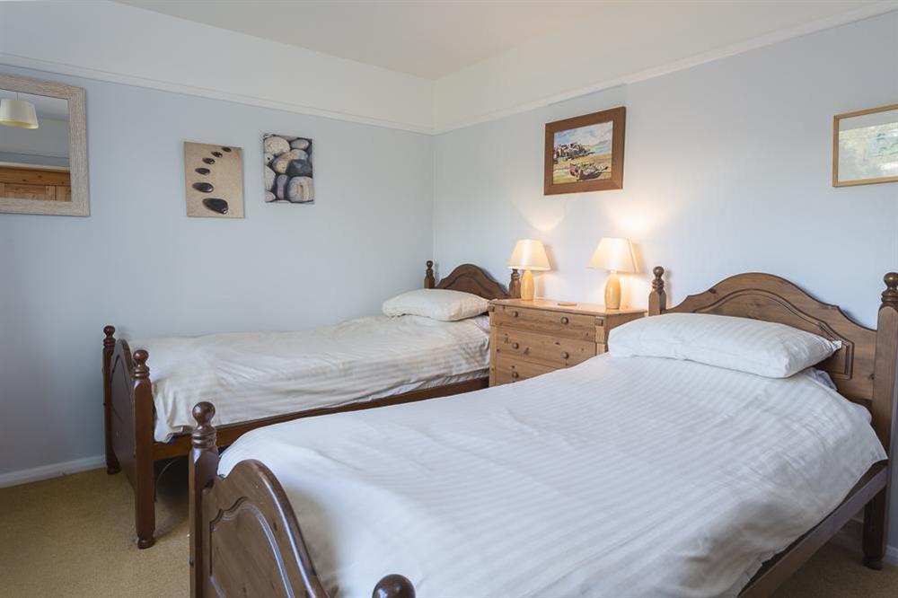 Twin room with 3' wooden framed single beds (photo 2) at Bankside in Hope Cove, Kingsbridge