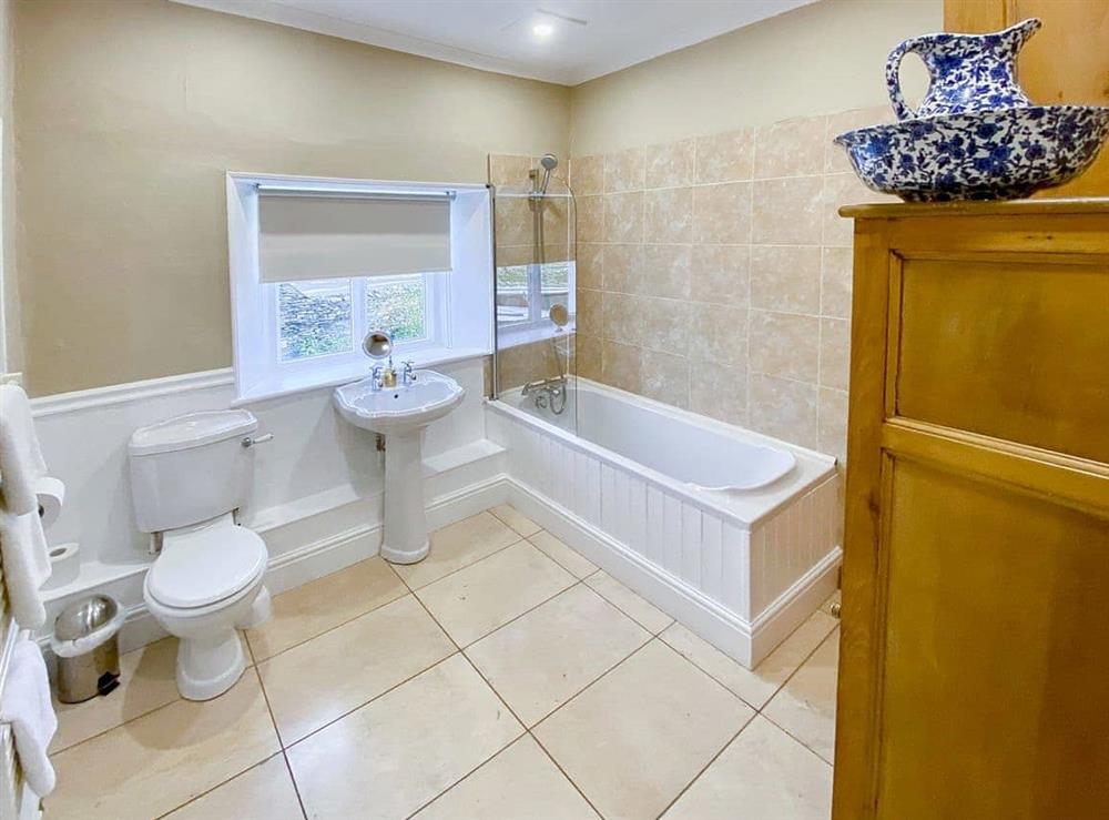 Bathroom at Bannerrigg in Windermere, Cumbria