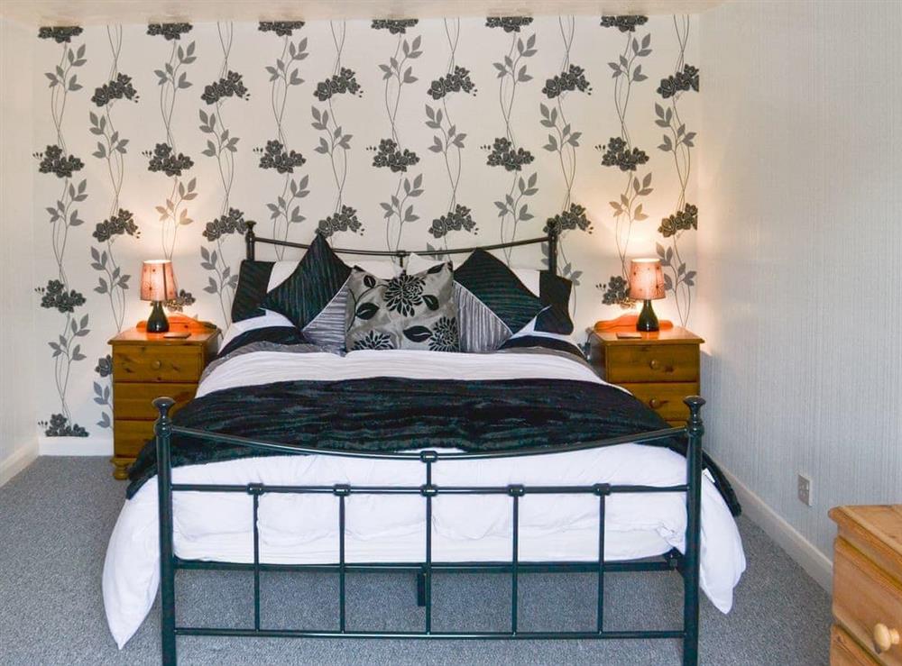Comfortable double bedroom at Banovallum Cottage in Horncastle, Lincolnshire