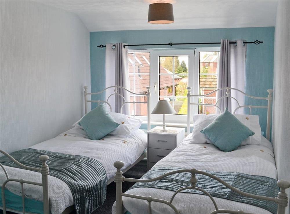 Twin bedroom at Banovallum Cottage in Horncastle, Lincolnshire