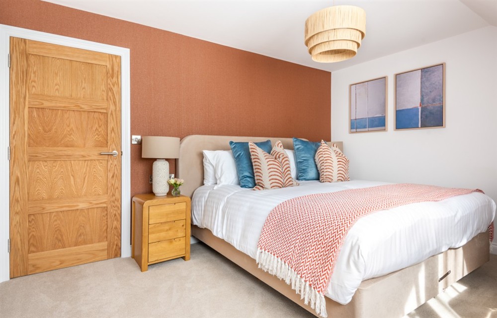 A bedroom in Bantham Retreat at Bantham Retreat in Thurlestone