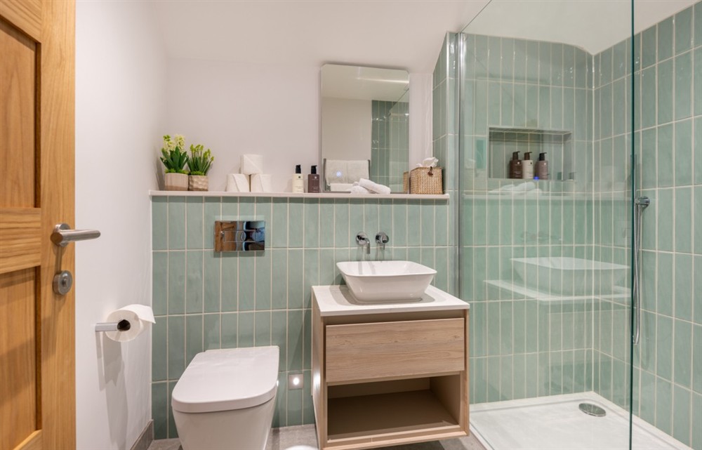 The bathroom at Bantham Retreat in Thurlestone