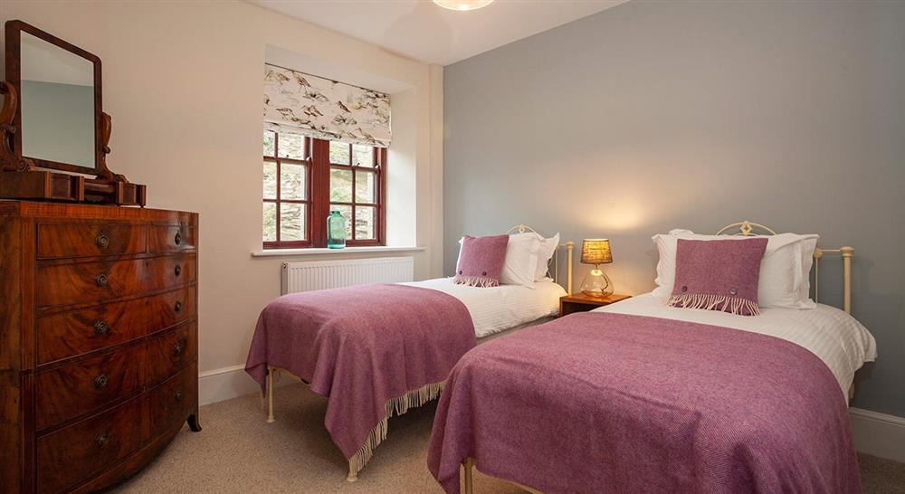 The second twin bedroom at Bar Lodge in Helston, Cornwall