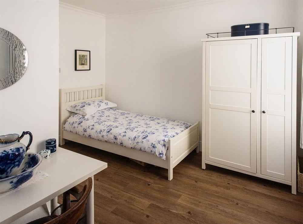 Single bedroom at Barbican Cottage in Leyburn, North Yorkshire