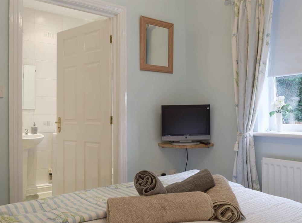 Spacious en-suite double bedroom at Bards Well in Stratford-upon-Avon, Warwickshire., Great Britain