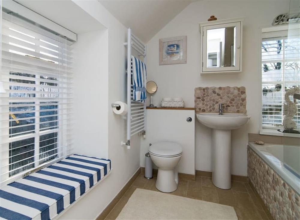 Bathroom at Barn Cottage in North Cornwall, Watergate Bay & Mawgan Porth