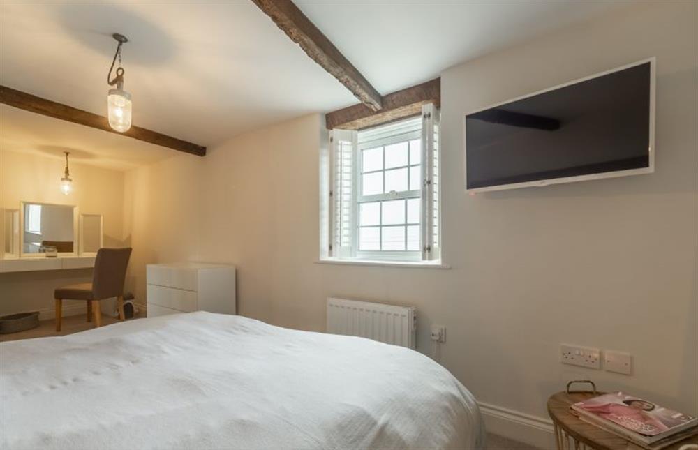 First floor: Master bedroom (photo 2) at Barn Cottage, Salthouse near Holt
