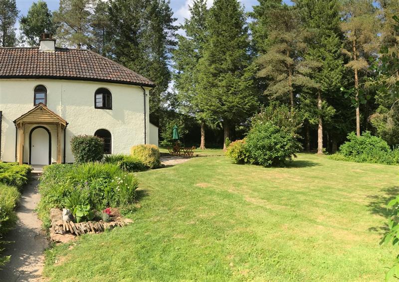 The setting of Barn Owl Cottage