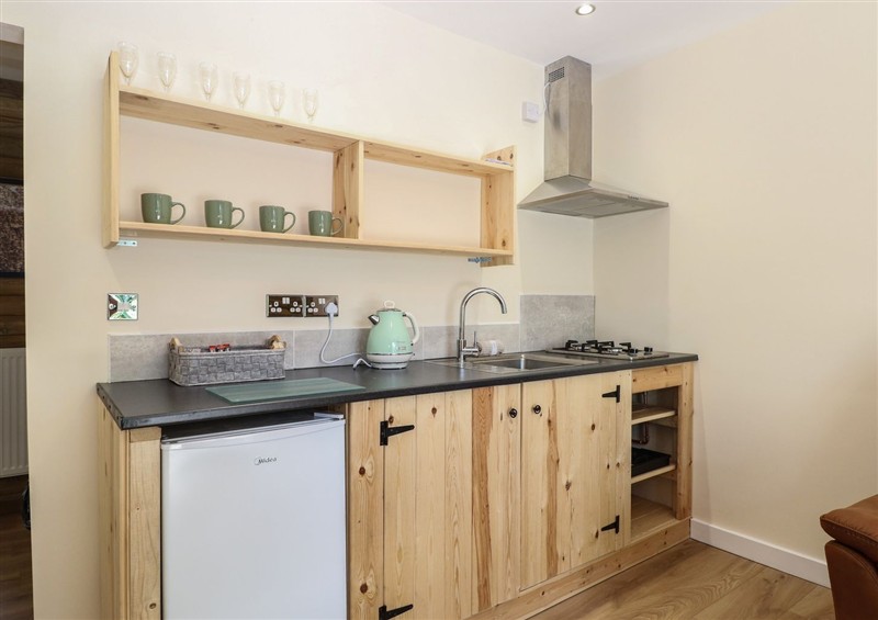 Kitchen at Barn Owl Lodge, Snettisham