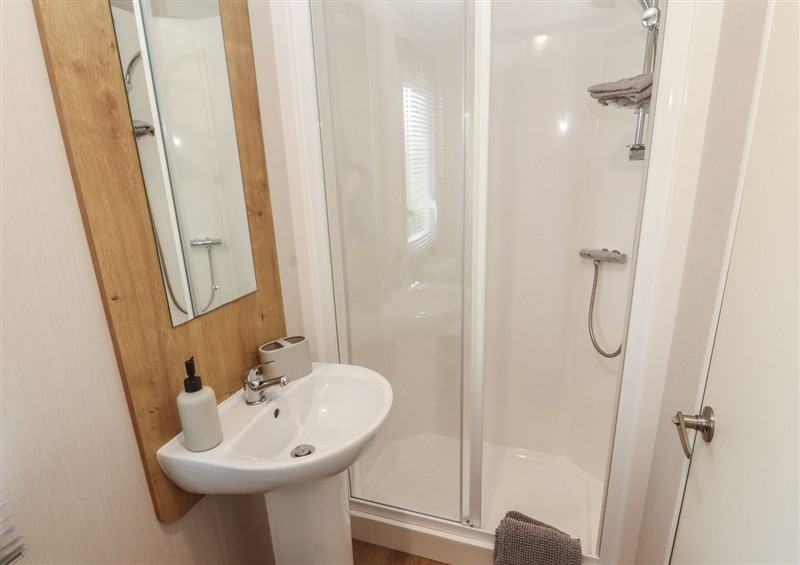 The bathroom at Barneys Retreat - Docker Park Farm, Carnforth