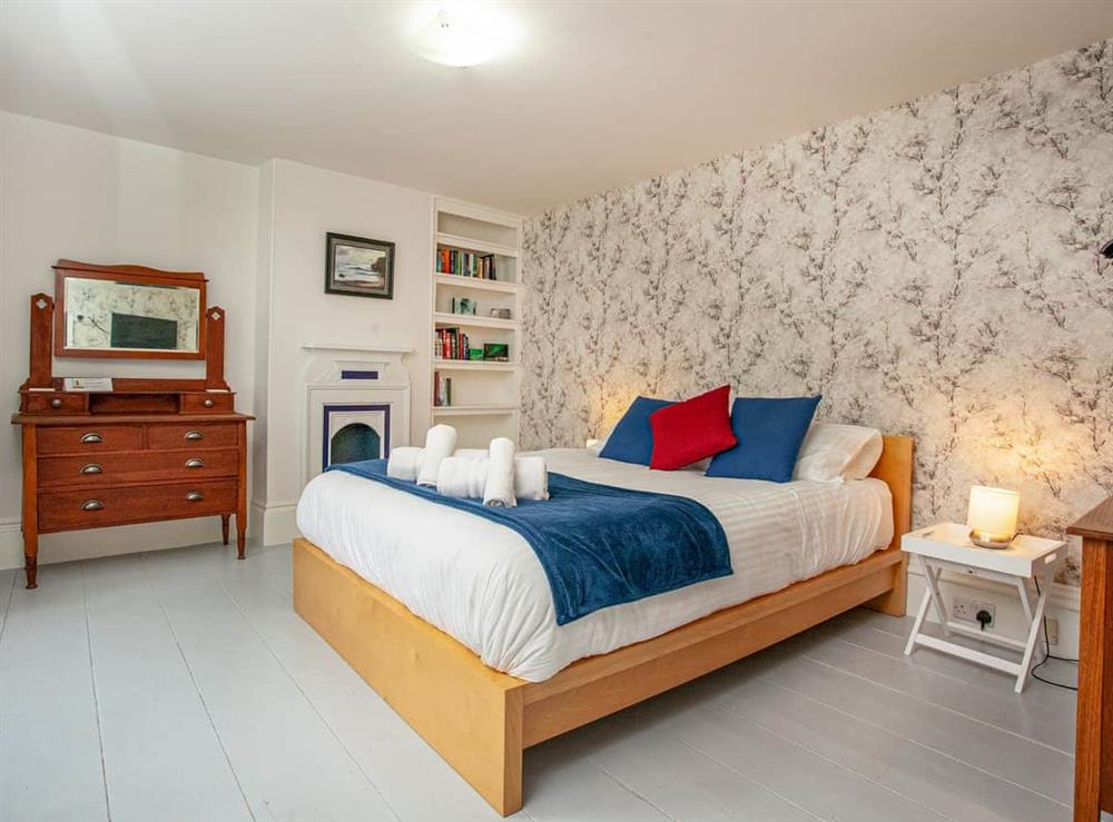 Double bedroom (photo 3) at Barnhay Cottage in Totnes, Devon