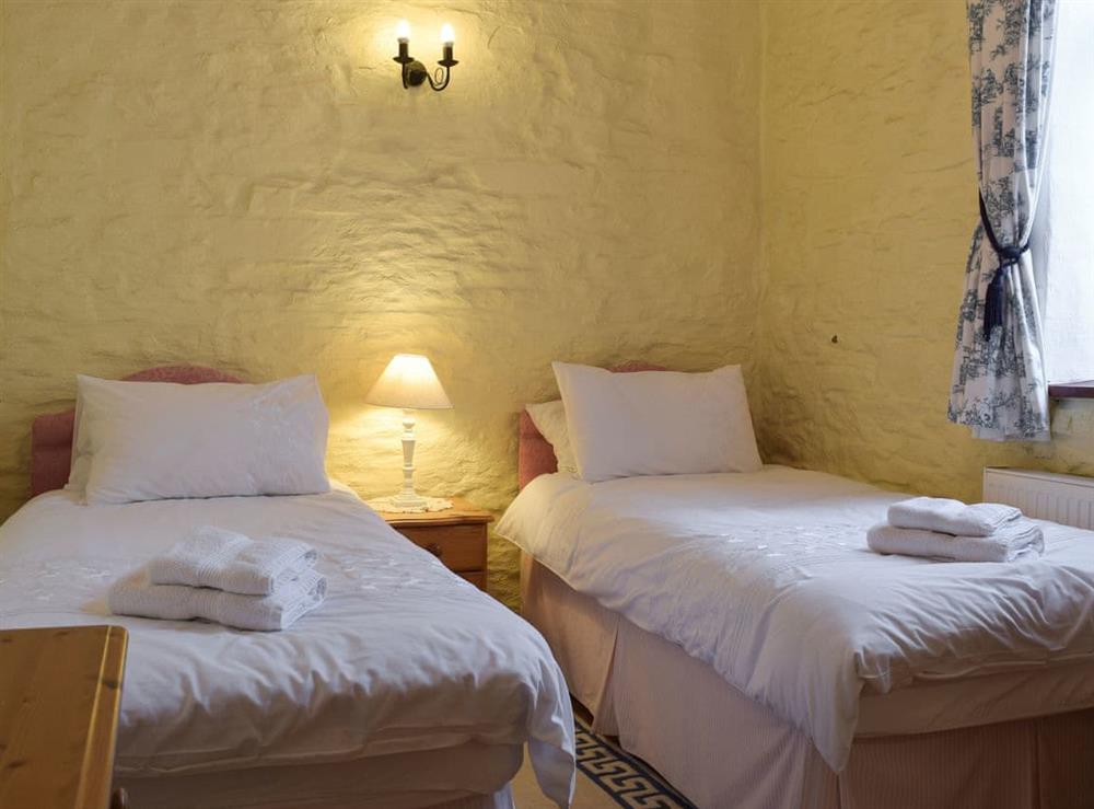 Twin bedroom at Barns End Cottage in Ludchurch, near Amroth, Pembrokeshire, Dyfed