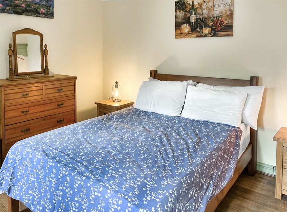 Double bedroom (photo 2) at Barnside Cottage in Hayton, North Yorkshire