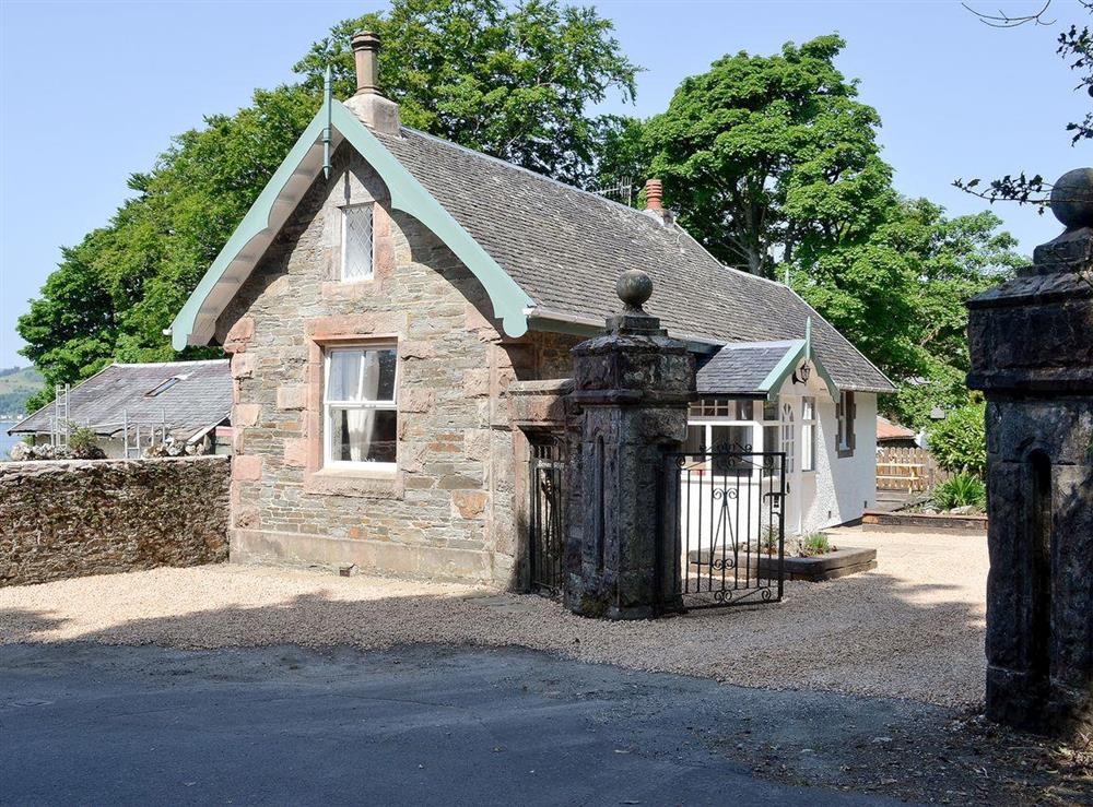 Photos of Baron Cliff Lodge, Cove, near Helensburgh, Dumbartonshire