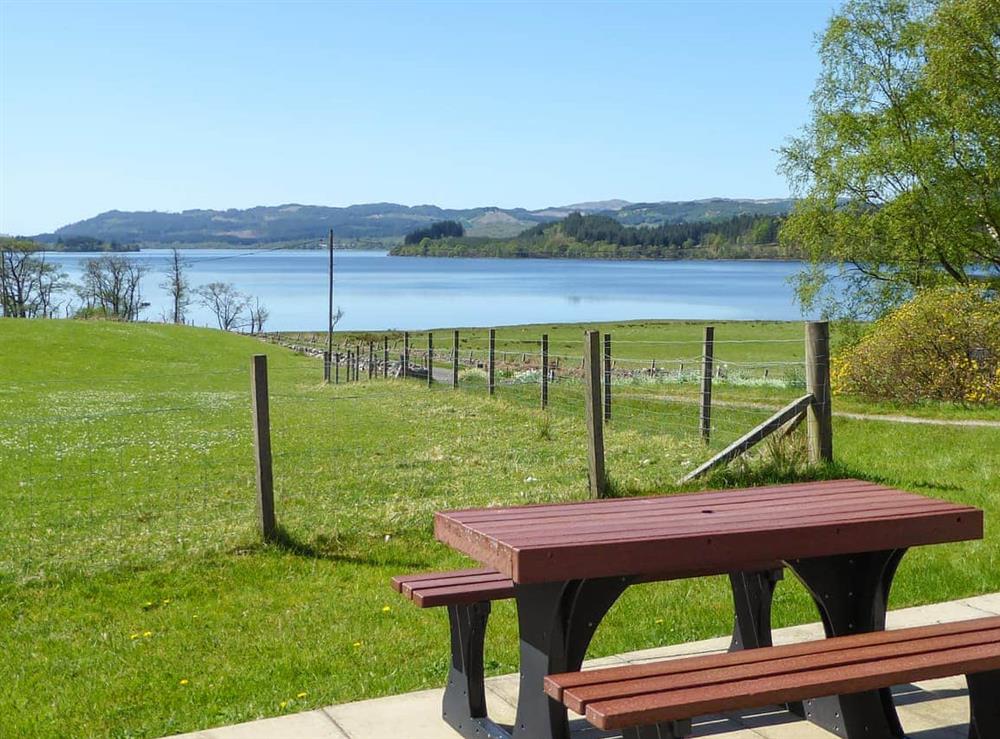 Sitting-out-area at Barr Beithe Lower in Dalmally, Argyll