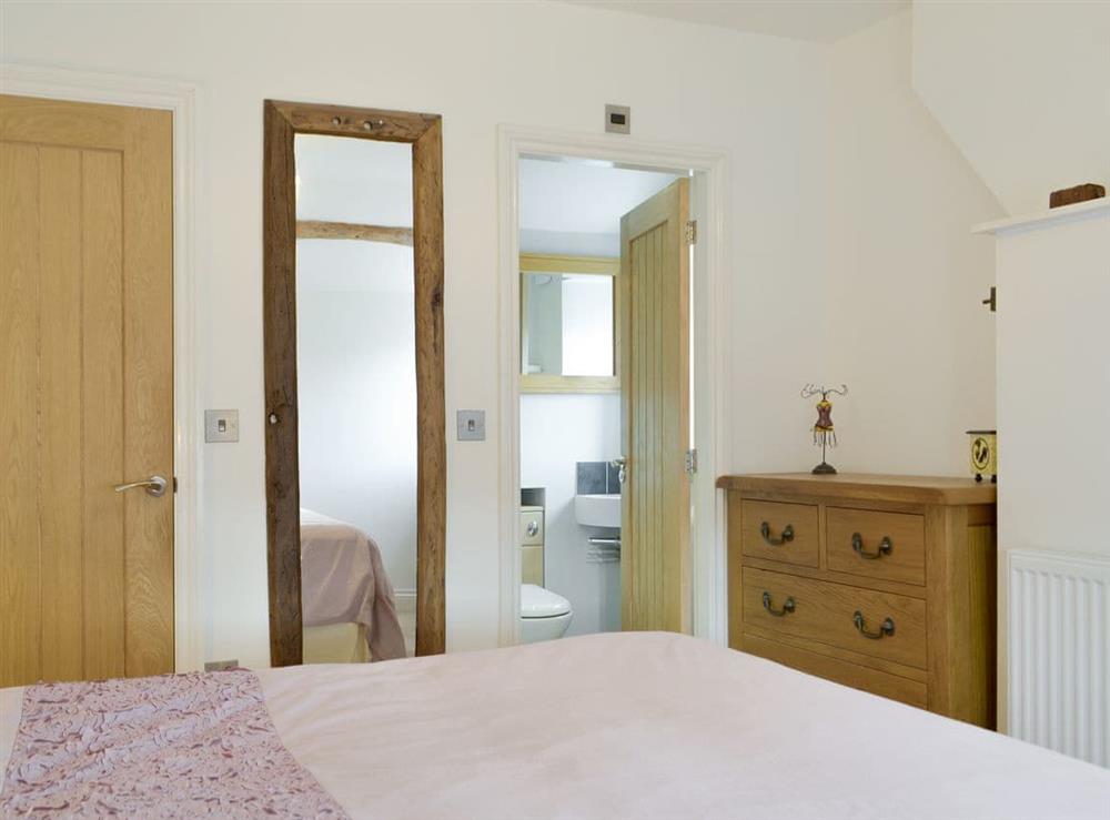 Light and airy double bedroom with en-suite at Barrow Tenement in Lyth Valley, near Kendal, Cumbria