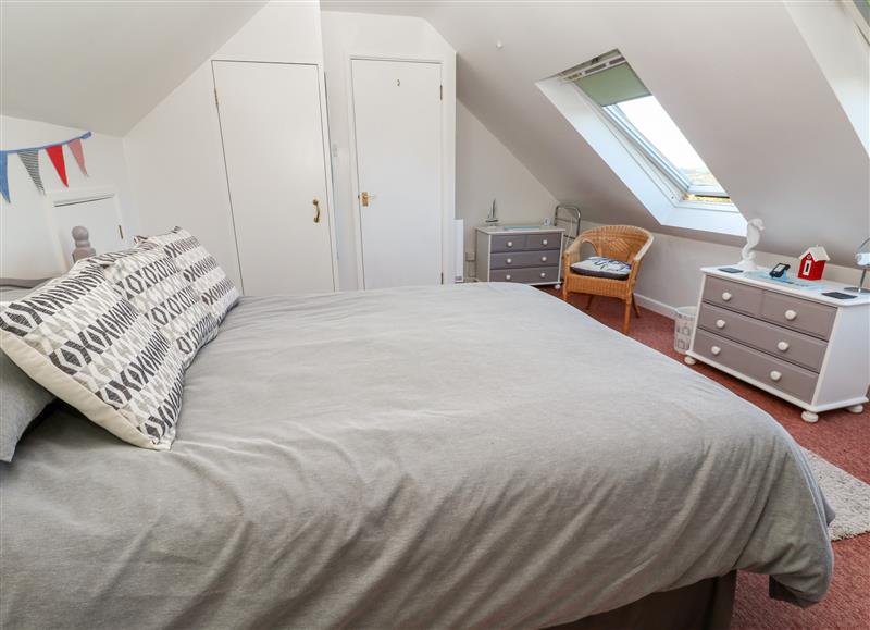 This is a bedroom (photo 4) at Barton Woods Cottage, Kenegie Manor Holiday Park near Penzance