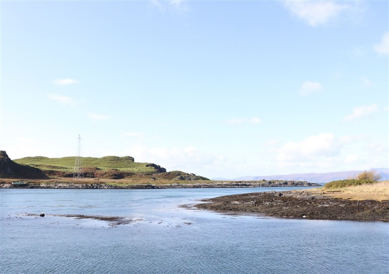 The setting around Bathach Mor