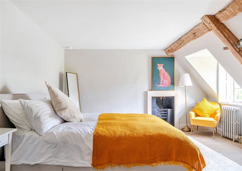 A bedroom in Batheaston House at Batheaston House, Batheaston