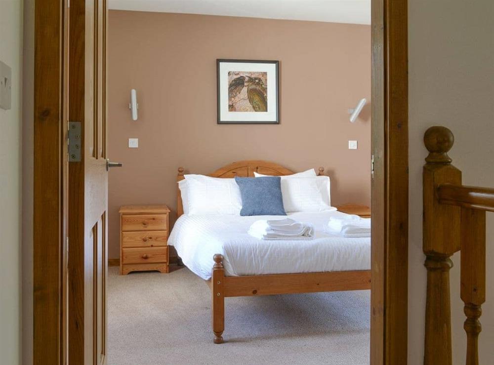 Double bedroom (photo 3) at Battanropie Lodge in Carrbridge, Inverness-Shire