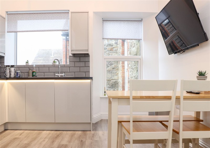 The kitchen (photo 3) at Battell Chambers, Camborne
