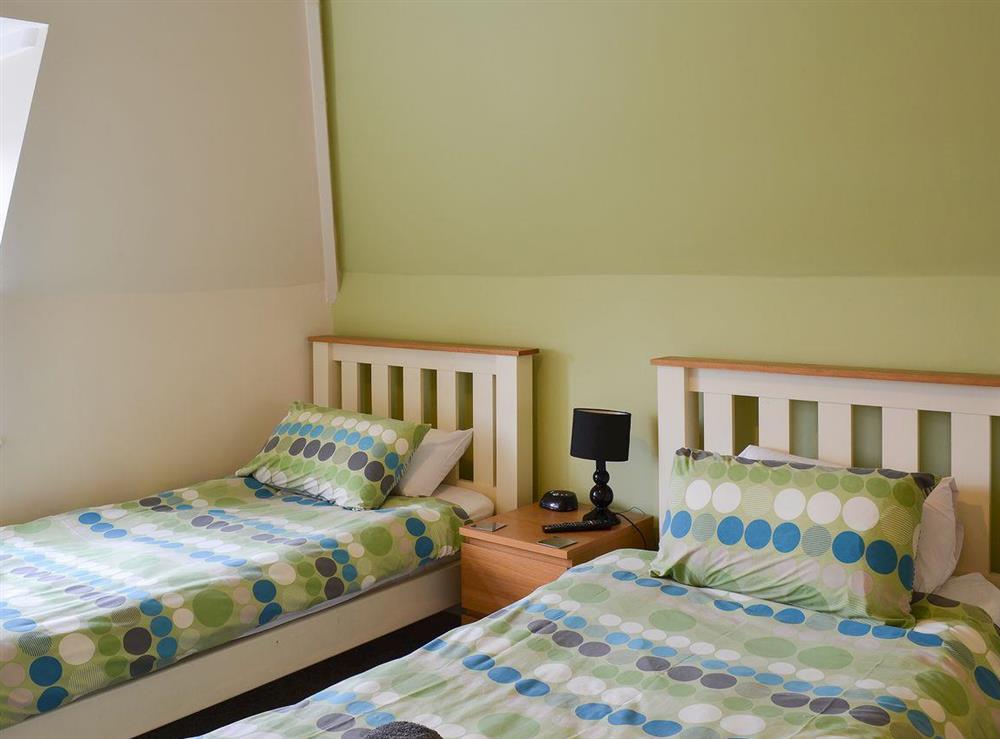 Twin bedded room (photo 2) at Bay House in Filey, North Yorkshire