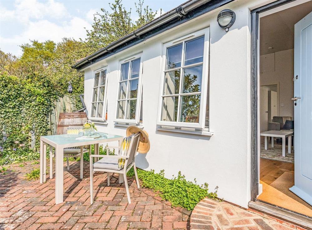 Sitting-out-area at Bay Tree Cottage in Storrington, West Sussex