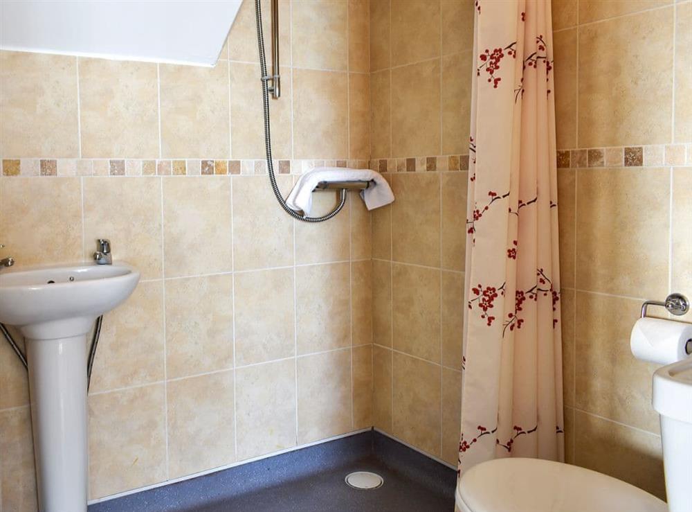 Wet room at Bay View in Carlyon Bay, near St Austell, Cornwall