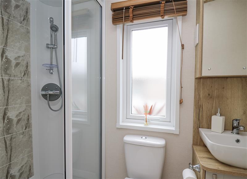 The bathroom at Bay View, Maen-y-Groes near Cross Inn