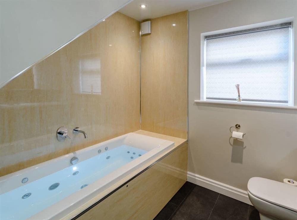 Bathroom at Bay View in Reighton Gap, near Filey, North Yorkshire