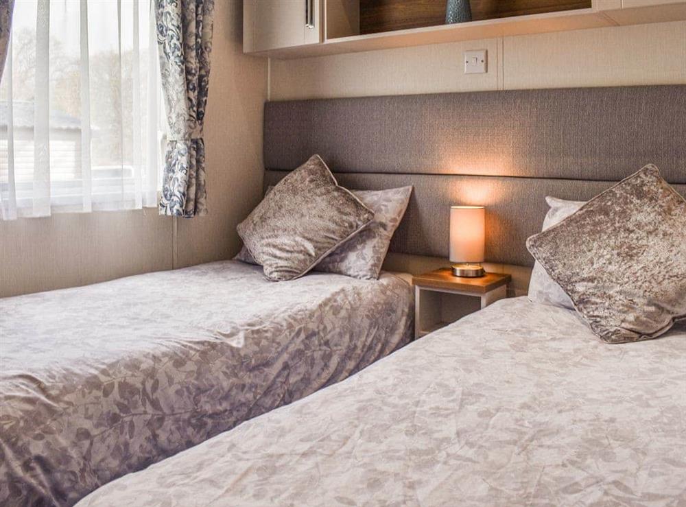 Twin bedroom at Bay View Retreat in Great Thorness, near Cowes, Isle of Wight