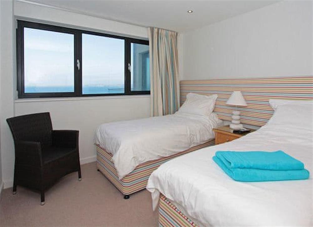Twin bedroom at Baywatch in 8 Pearl, Newquay
