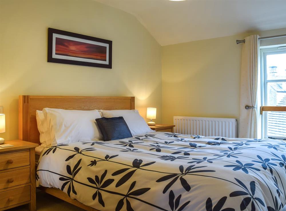 Double bedroom at Bea Cottage in Bourton On The Water, Gloucestershire