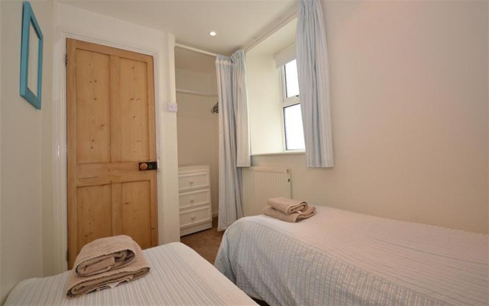 Another view of the second twin bedroom at Beach Cottage in Looe