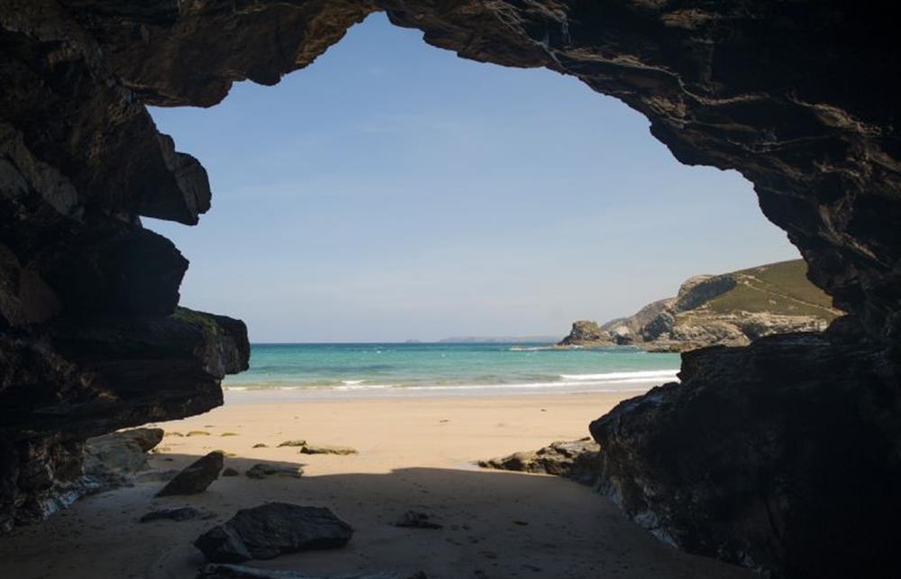 Trevaunance Cove beach, just 100 yards from Beach Cottage (photo 2) at Beach Cottage, St Agnes