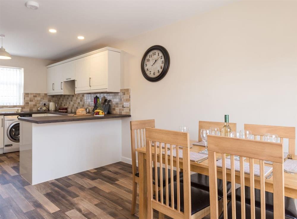 Kitchen dining area at Beach Lodge in Winthorpe, Lincolnshire