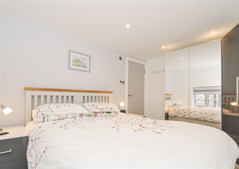 One of the 2 bedrooms at Beach Retreat, Looe
