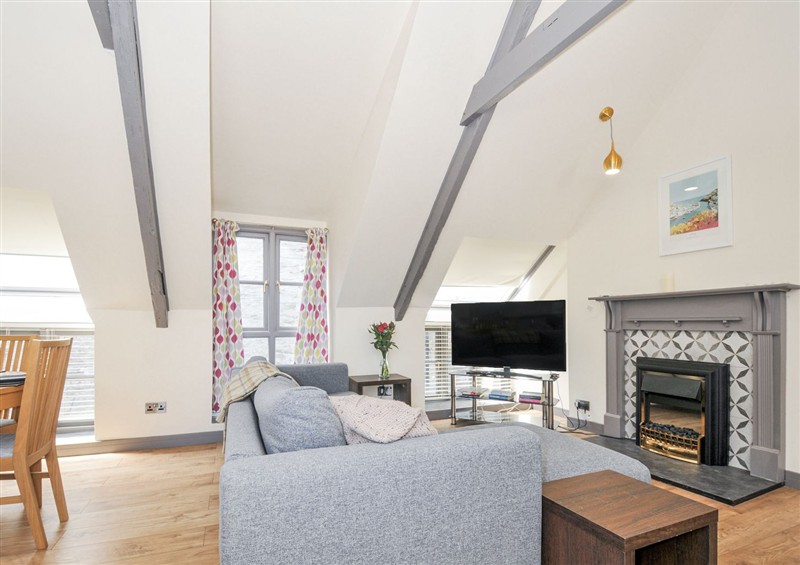 The living room at Beach Retreat, Looe