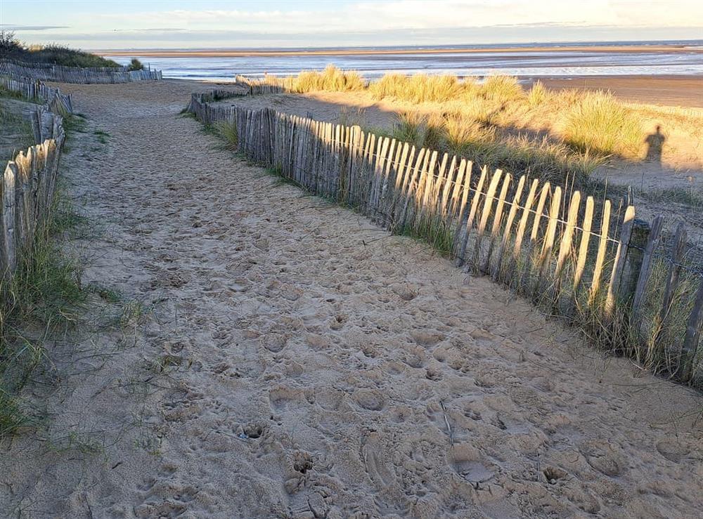 Beach (photo 4) at Beach & Tonic in Humberston, near Grimsby, South Humberside