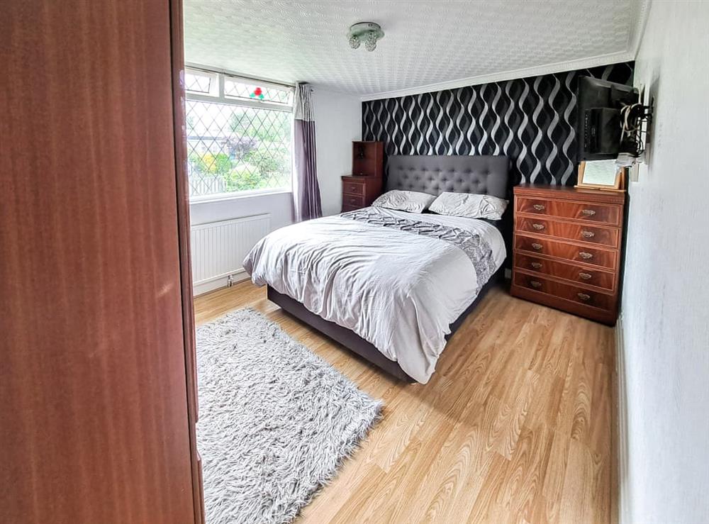 Double bedroom at Beach & Tonic in Humberston, near Grimsby, South Humberside