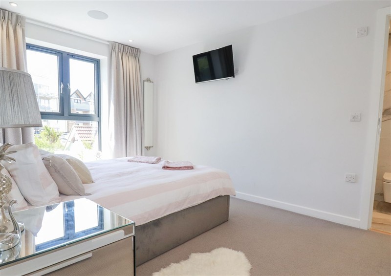 This is a bedroom (photo 2) at Beach View Fistral, Newquay