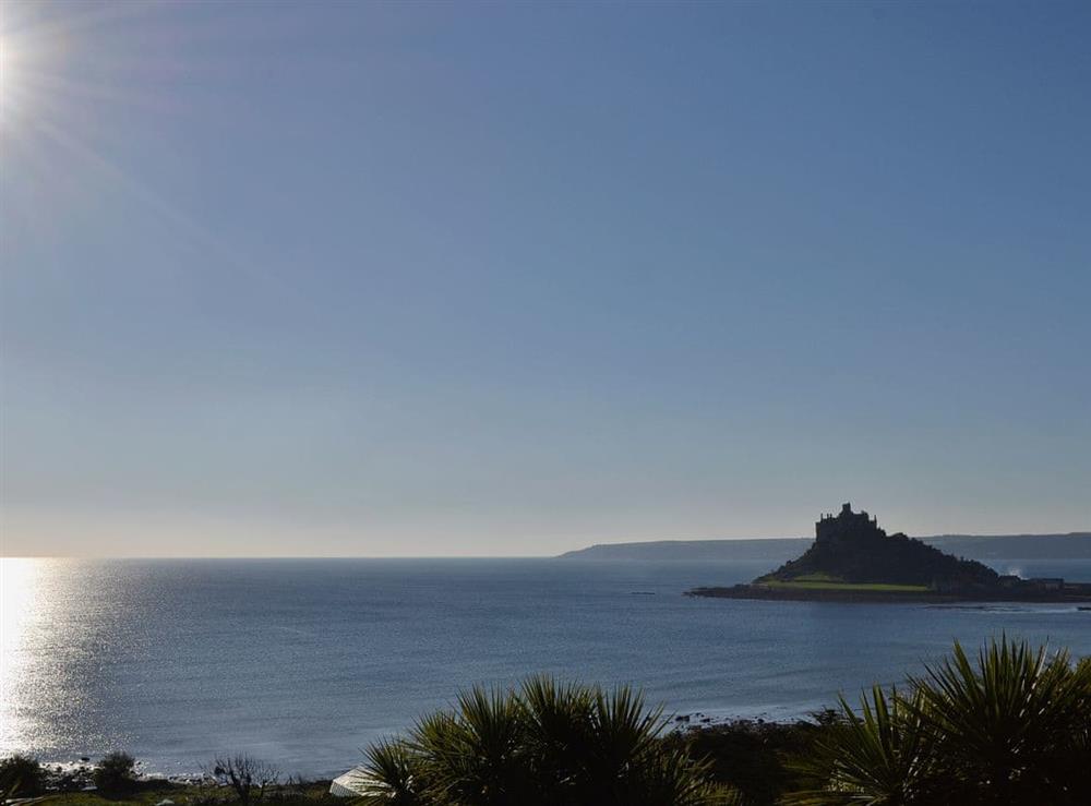 St Michael’s Mount at Beachcomber Cottage in Marazion, Cornwall