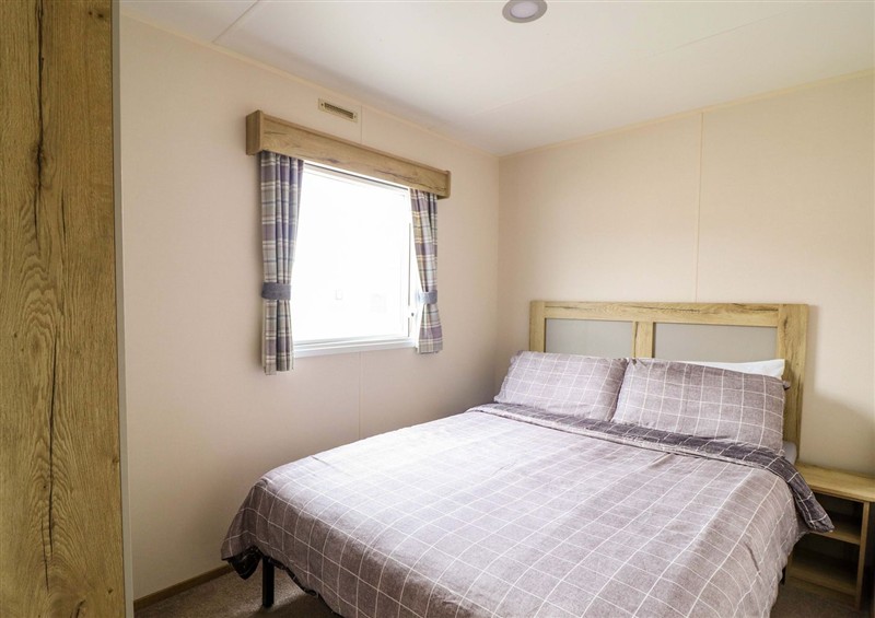 One of the bedrooms at Beachcombers Barmouth Bay Holiday Park, Talybont near Dyffryn Ardudwy