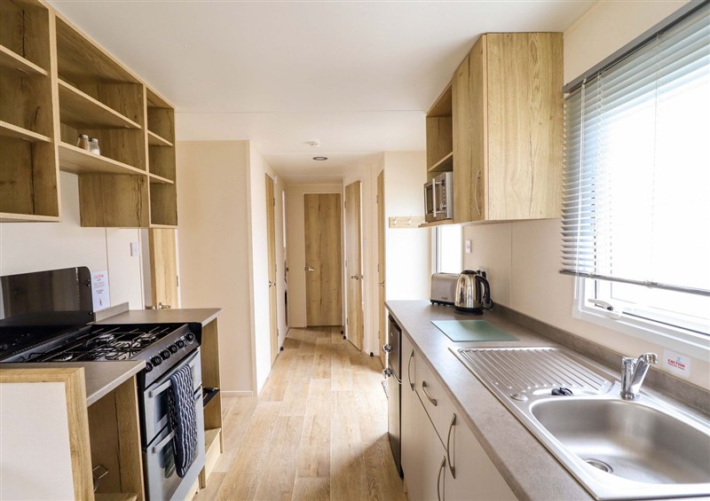 The kitchen at Beachcombers Barmouth Bay Holiday Park, Talybont near Dyffryn Ardudwy