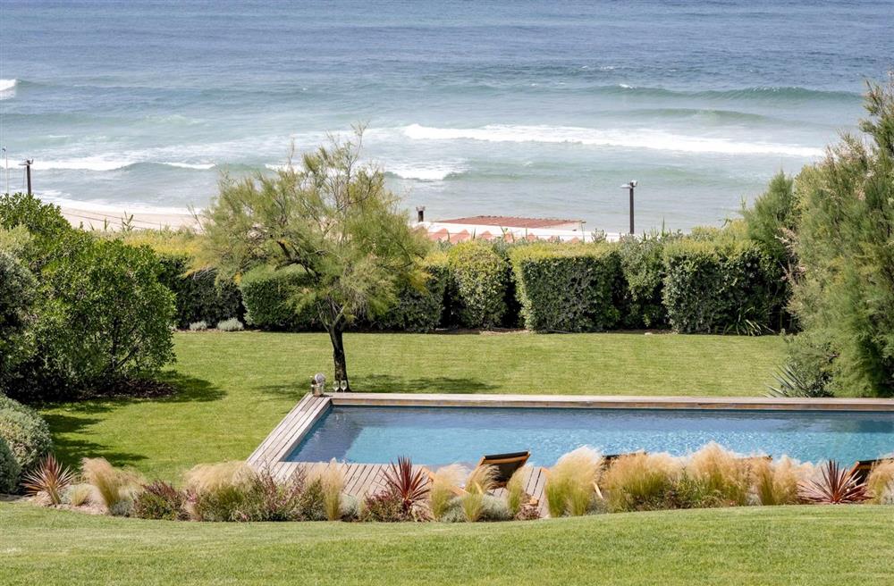 Beachfront Luxury Villa (photo 8) at Beachfront Luxury Villa in Colares, Portugal