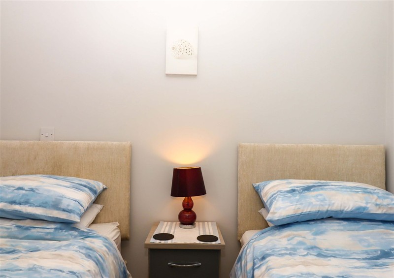 A bedroom in Beachside at Beachside, Paignton