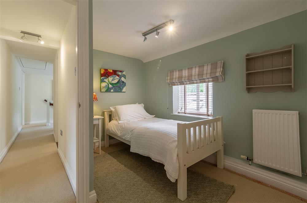 First floor: Bedroom three with 3ft single bed at Beadale Cottage, Ampleforth