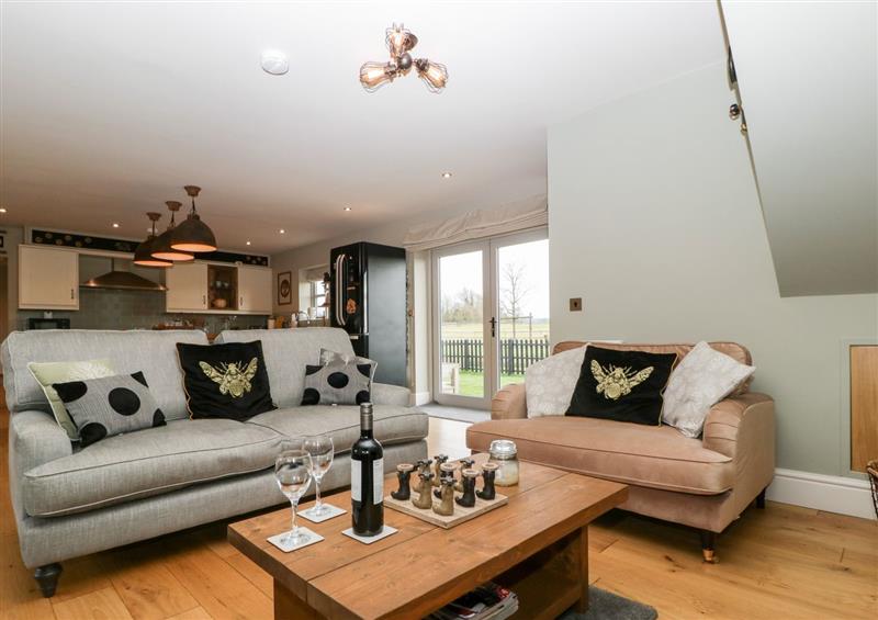 Enjoy the living room at Bears Den, Stour Row near East Stour