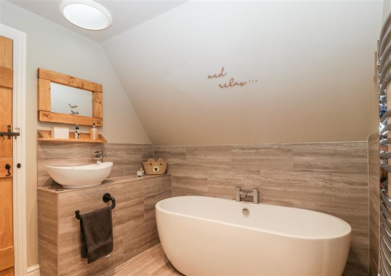 This is the bathroom at Bears Den, Stour Row near East Stour