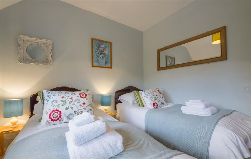 Small twin bedroom with 3’ beds in House at Bearwood House and Cottage, Pembridge, near Leominster